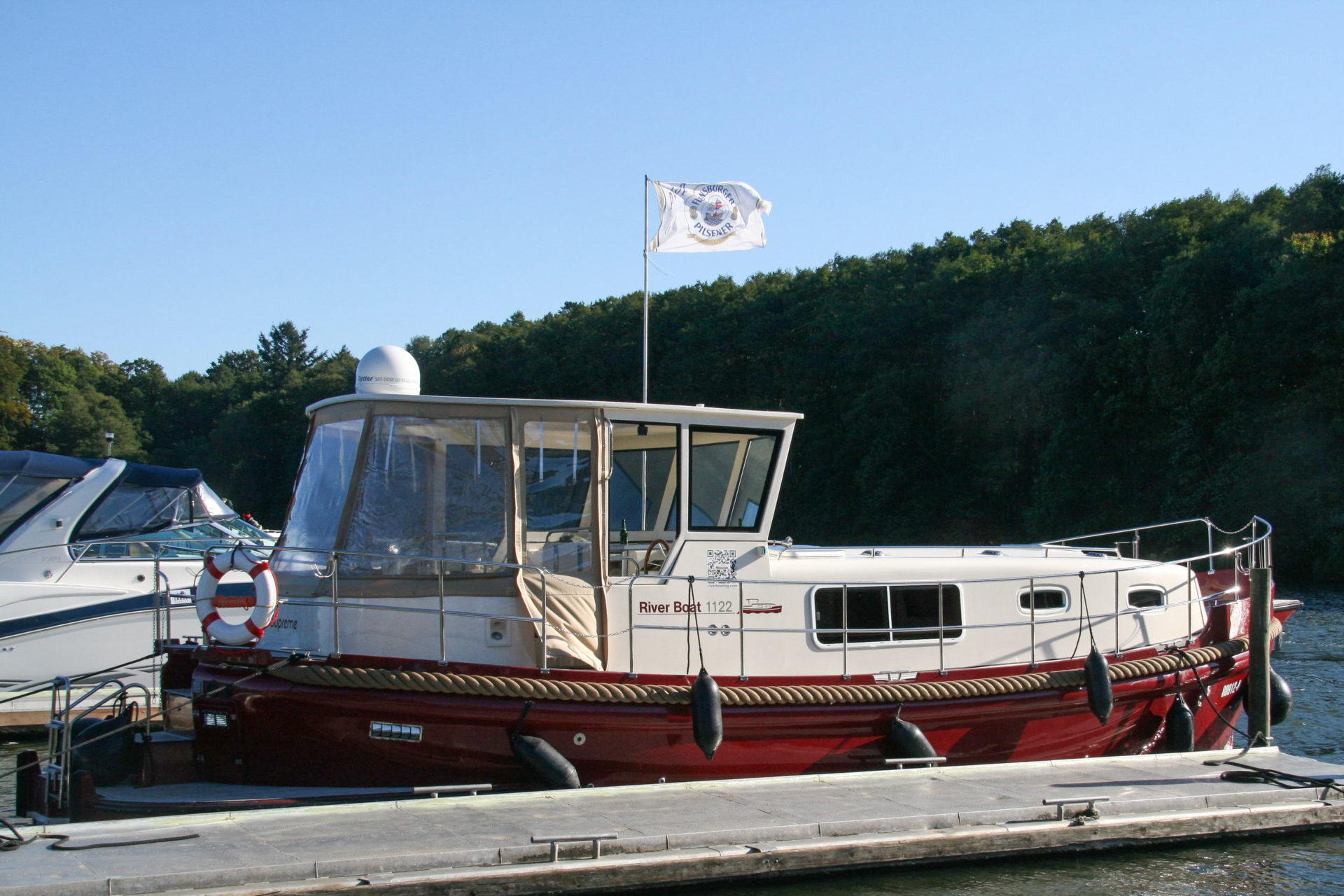 Mit dem Hausboot durch Mecklenburg ohne Führerschein